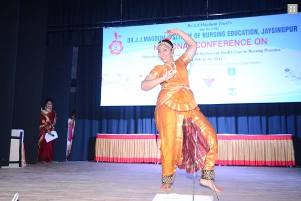 Dr. J. J. Magdum Institute Of Nursing Education Kolhapur Cultural Activity photo 4